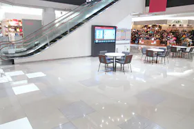 【イオンモール鈴鹿】北コート