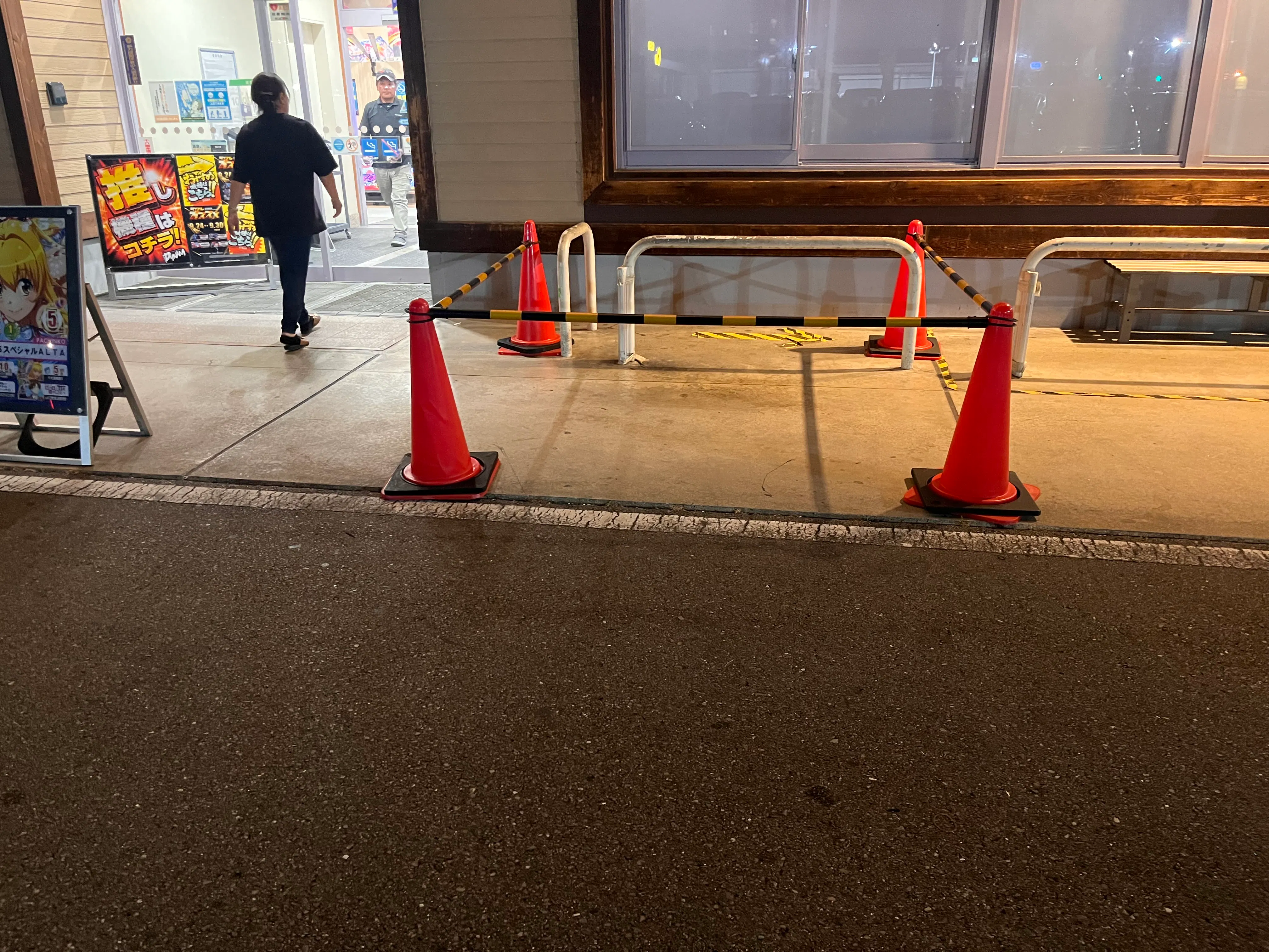 【ダイナム福岡久留米店ゆったり館】キッチンカー出店やプロモーションイベントに最適なアミューズメント施設のイベントスペース