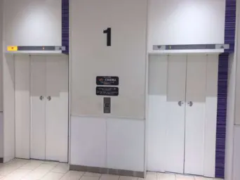 【イオンモールKYOTO】モール内広告 エレベーター