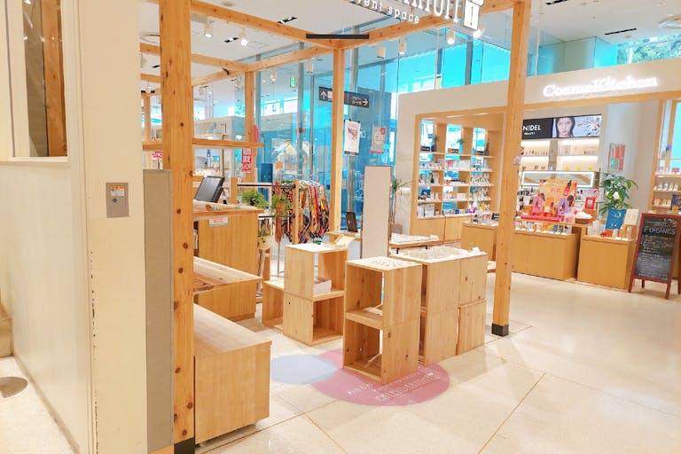 【神戸マルイ】1階カレンダリウムD04【物販・PR】三ノ宮駅徒歩1分。店内入って正面の好立地。トラフィックも多く物販・体験ワークショップ・プロモーションにも最適なスペースです。※最低利用日数7日間の画像5