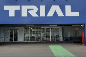 【スーパーセンタートライアル嬉野店】キッチンカー(調理営業)出店限定/屋外スペース