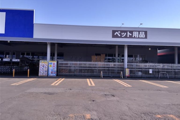 【サンデー弘前石渡店】屋外駐車場 キッチンカーの出店に最適なホームセンター内駐車場の屋外イベントスペースの画像3