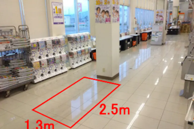【ザ・ビッグ大曲福田店】レジ横催事スペース① 販促プロモーションや物販に最適なスーパー店内催事イベントスペースの画像1