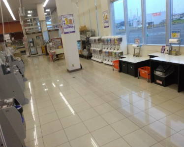 【ザ・ビッグ大曲福田店】レジ横催事スペース 販促プロモーションや物販に最適なスーパー店内催事イベントスペース