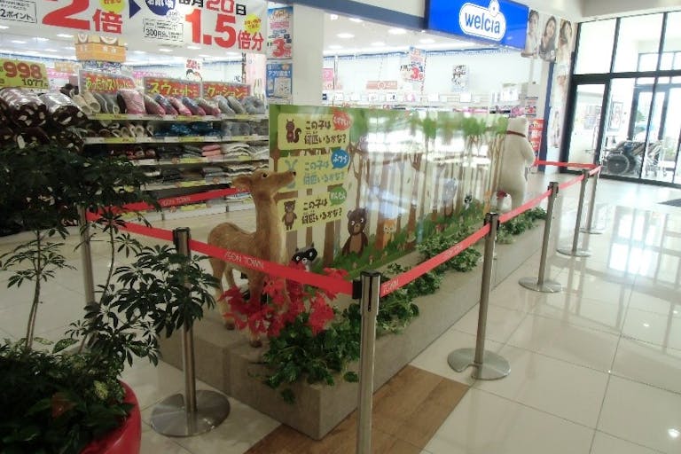 【イオンタウン菰野】ポップアップストアやPR催事に最適な入口目の前のイベントスペースの画像1