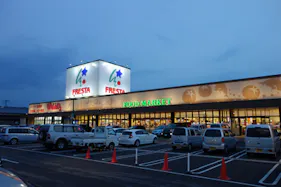 【フレスタ向島店】キッチンカー、イベントに利用可能な駐車場スペース