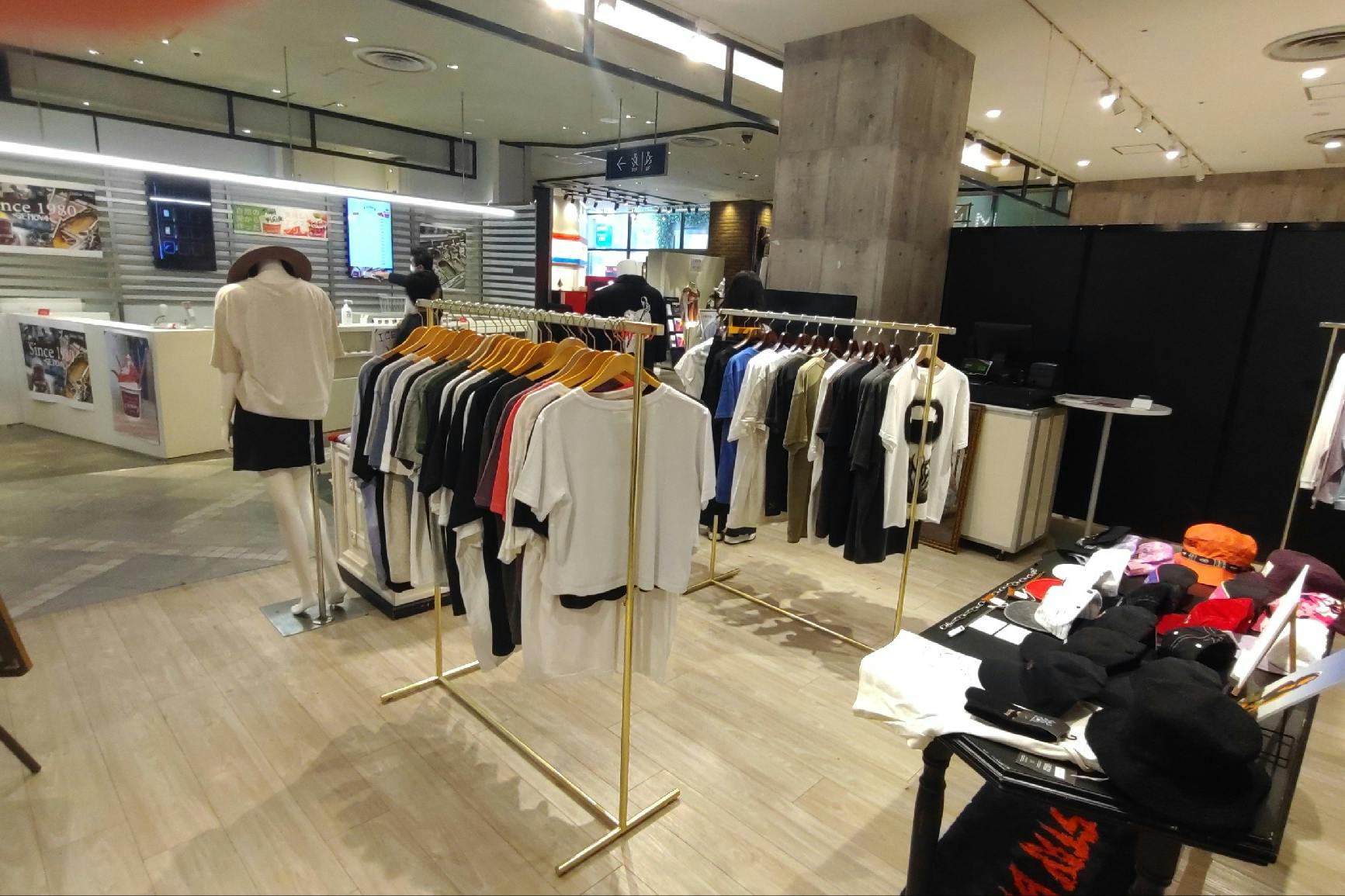 【渋谷モディ】1階 カレンダリウムD07【物販・PRイベント】入口すぐ、視認性がよく人通りの多い好立地スペース