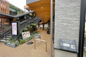 【イオンタウン旗の台/旗の台東口通り商店街】小規模物販や各種プロモーションイベントに最適な商店街内にある都心型ショッピングセンターの軒下スペース