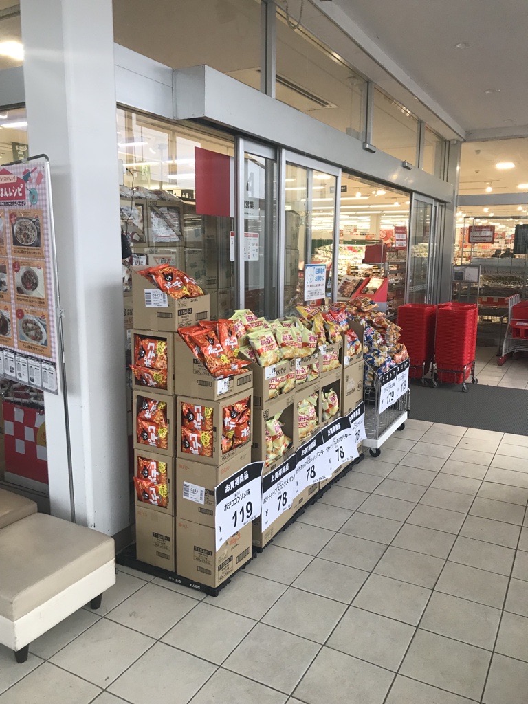 【西友　西尾張部店】風除室　プロモーション用途や物販、食物販のポップアップストアに最適な催事イベントスペース