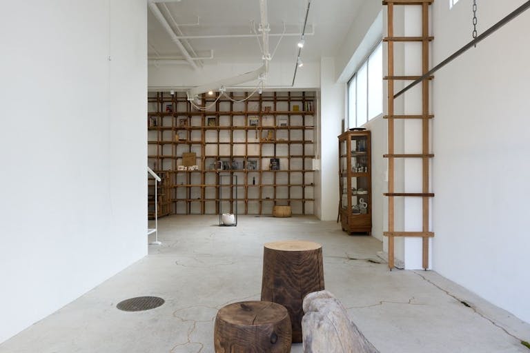 【南森町駅8分】展示会やポップアップストア、古典等のアートギャラリー用途に最適な路面にあるレンタルスペースの画像3