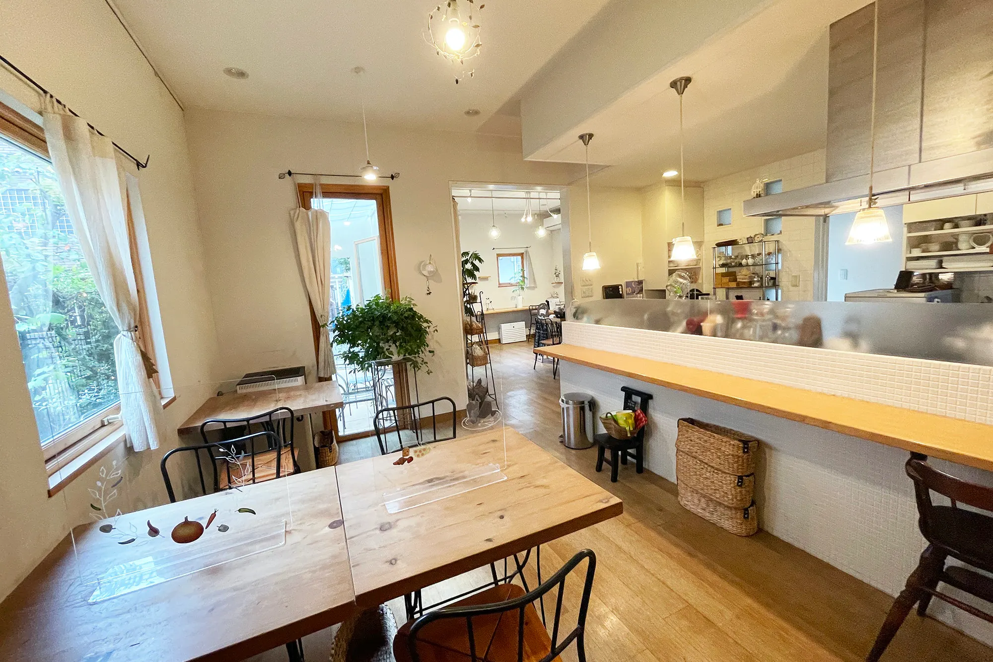 【祖師ヶ谷大蔵駅5分/カフェ】食のポップアップストアや料理のワークショップに最適なペットOKのカフェスペース