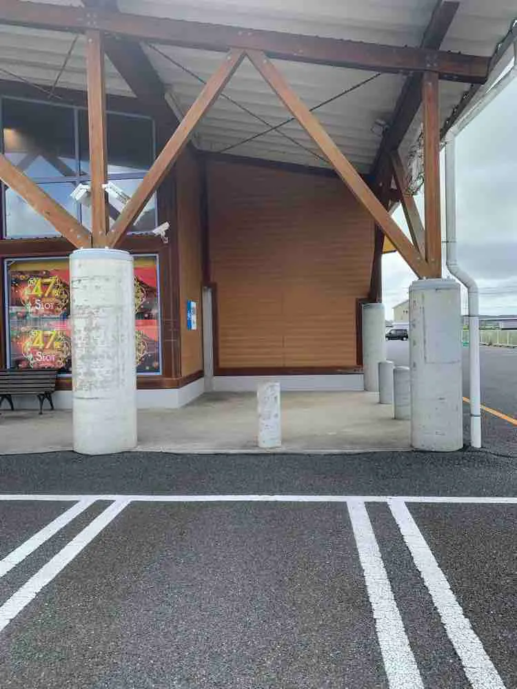 【千葉小見川店】キッチンカーの出店に最適なアミューズメント施設のイベントスペース