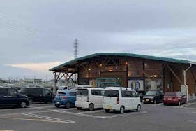 【千葉小見川店】キッチンカーの出店に最適なアミューズメント施設のイベントスペース