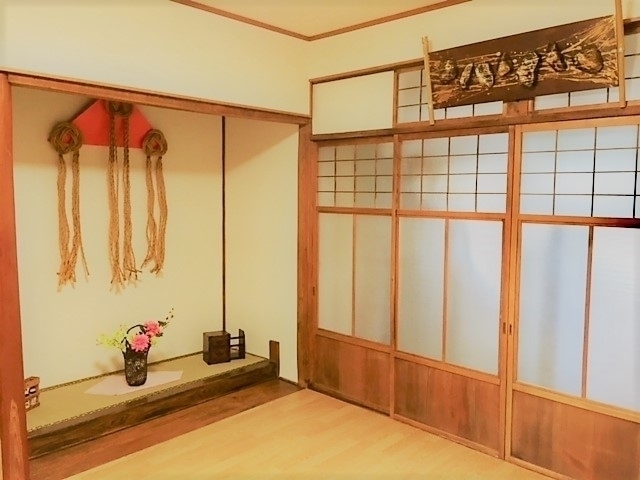 中の間の床の間