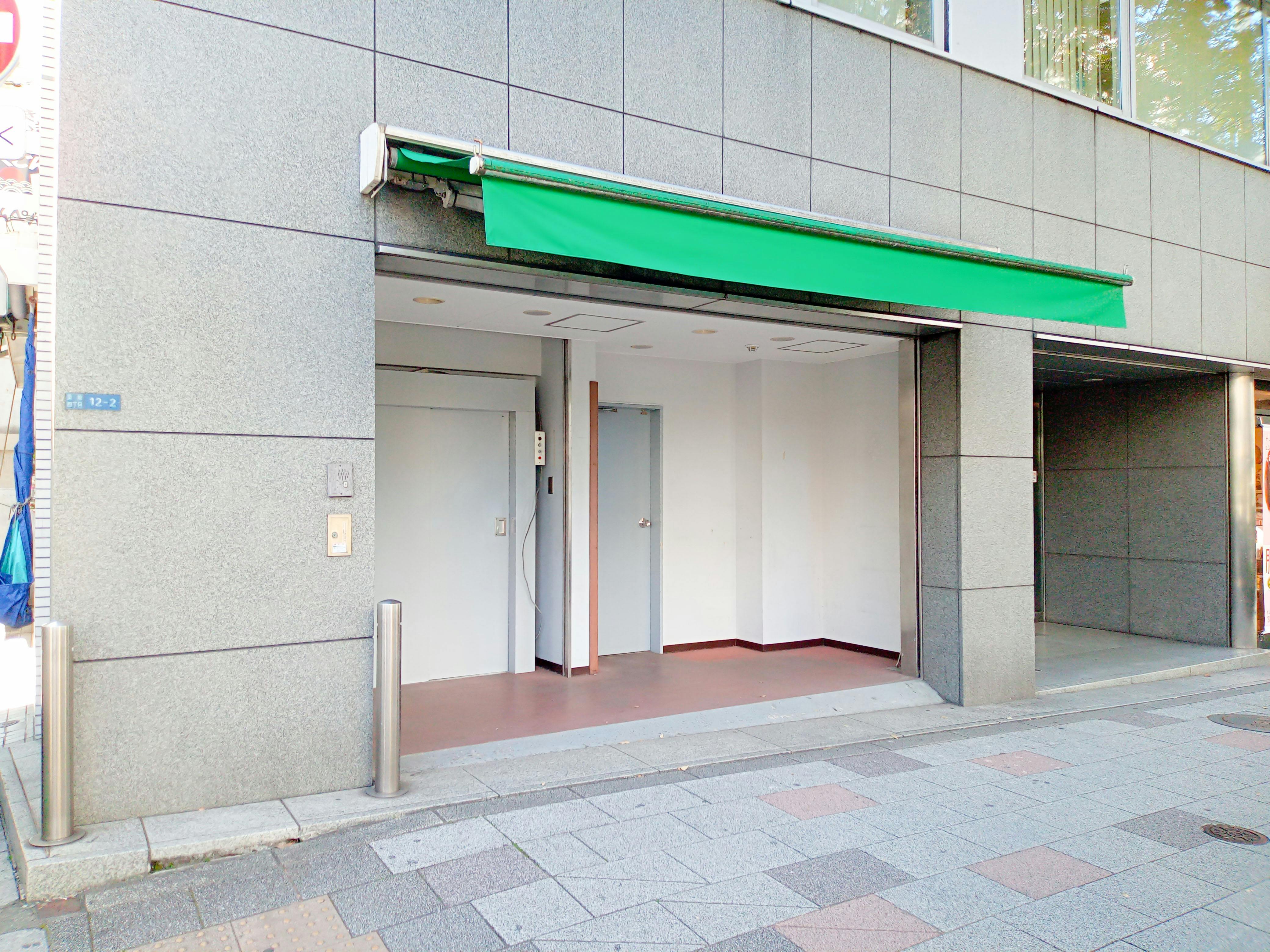 【築地駅3分】プロモーションや食品販売の会場に最適なトラフィックのある晴海通り沿いの1階路面貸しスペース