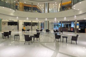 【神戸ハーバーランドumie(ウミエ)】イベント会場「サウスモール1階中央特設会場(ロタンダ)」