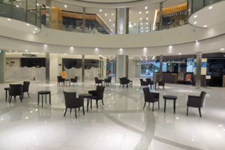 【神戸ハーバーランドumie(ウミエ)】イベント会場「サウスモール1階中央特設会場(ロタンダ)」