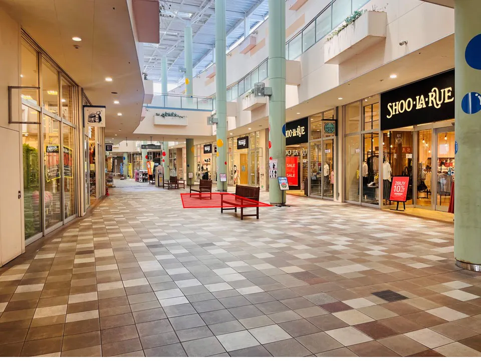 【イオンタウン鈴鹿】販促プロモーションや食物販に最適な1階本館通路沿いにあるイベントスペース