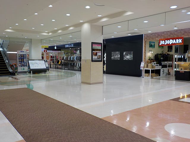 【イオンモールつがる柏】アミューズメント東入口の画像