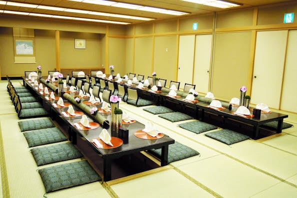 【薬院大通駅(動植物園口)3分】講演会やワークショップに利用可能な和式のイベントスペース