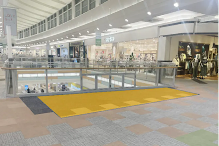 【イオンモール浜松市野*】2F イベントスペースB(レイジブルー前)の画像1