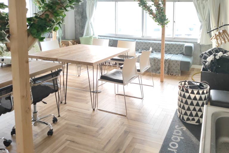 【JR大久保駅3分】オフサイトミーティング・ワークショップ・撮影に適したカフェ風スペースの画像10