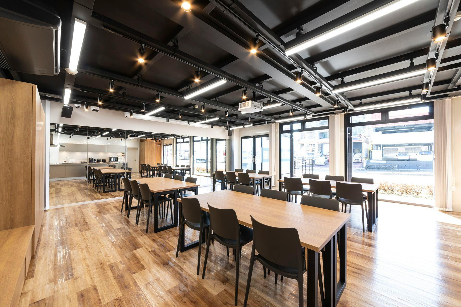 【茶屋ヶ坂駅4分】自主企画マルシェやワークショップに最適なお手頃価格のレンタルスペース「Community1」/敷地全体の貸切イベント開催も可能!