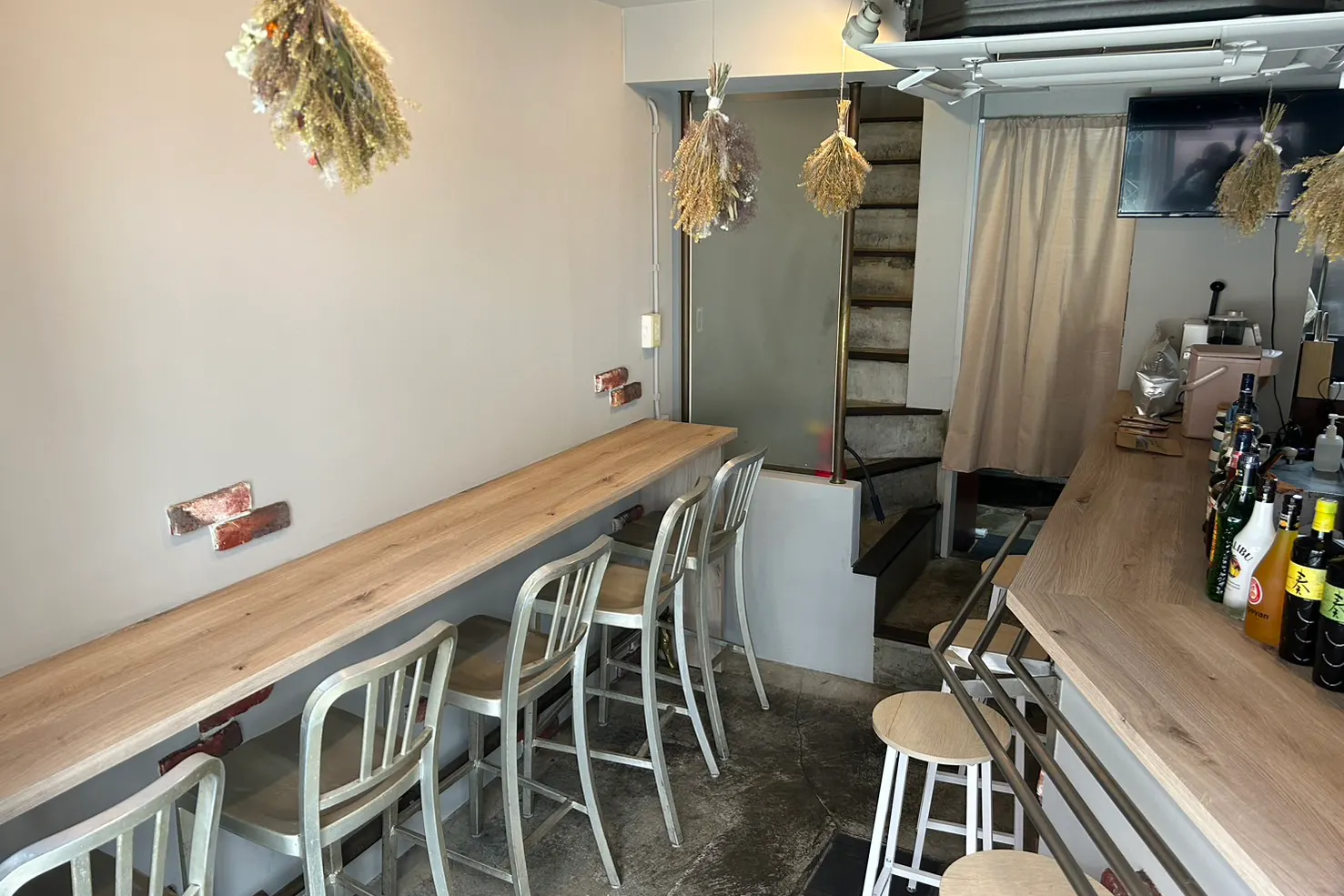 【千川駅1分】ポップアップや撮影等に適した1階と2階を併せて使用可能なお洒落なカフェスペース