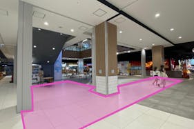 【イオンタウンふじみ野】ポップアップストアやプロモーションイベントに最適な地域密着型のショッピングセンター施設1階エスカレーター下にあるイベントスペース