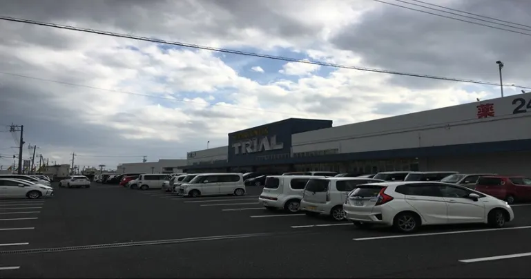 【スーパーセンタートライアル際波店】キッチンカー/テント/プロモ