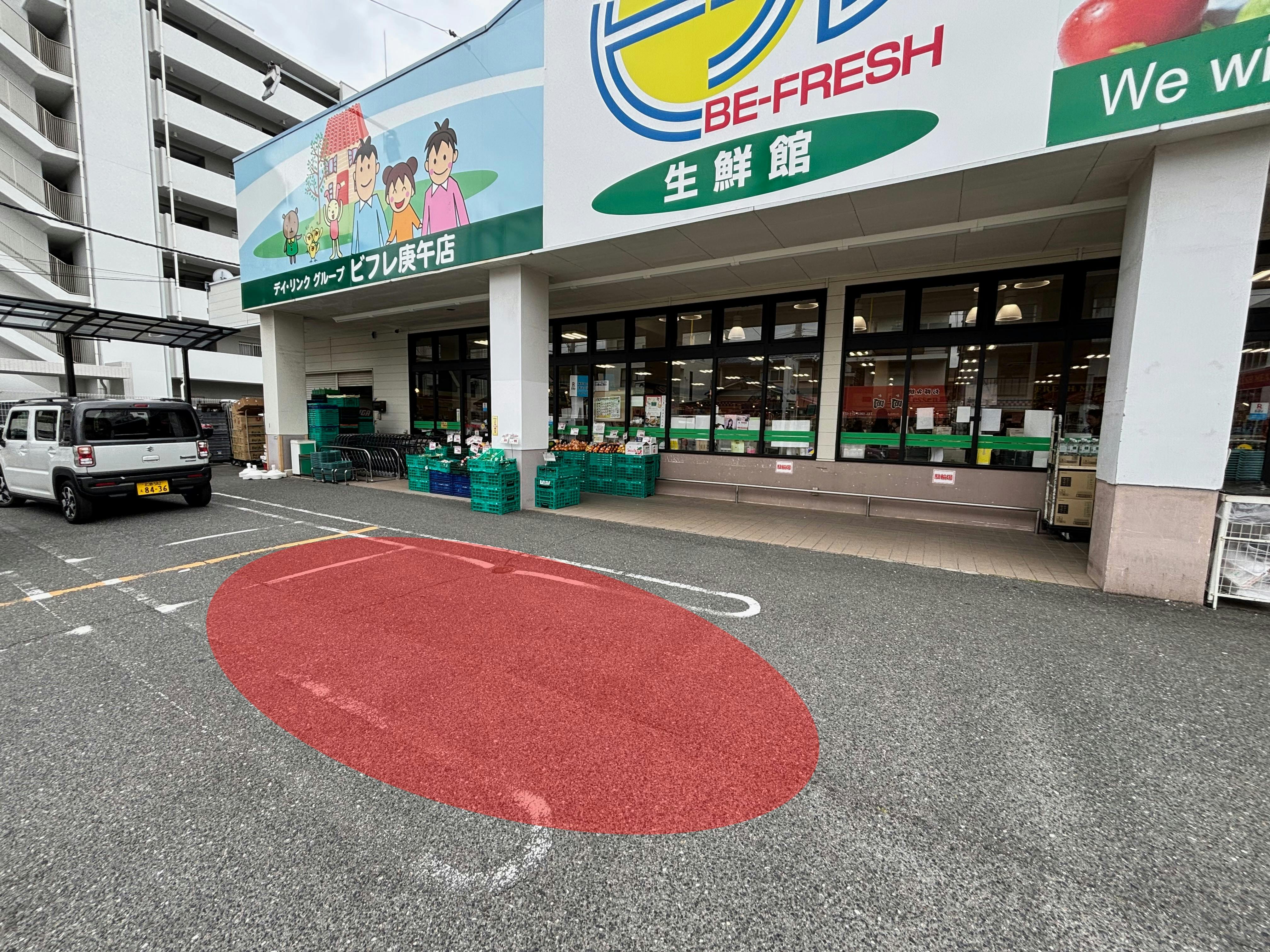 駐車場一台分の利用が可能です。