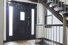 【代々木上原駅6分】展示会場や撮影に最適な一棟貸し可能なNewYorkのアパートメントの様なお洒落なイベントスペース(一棟貸し)