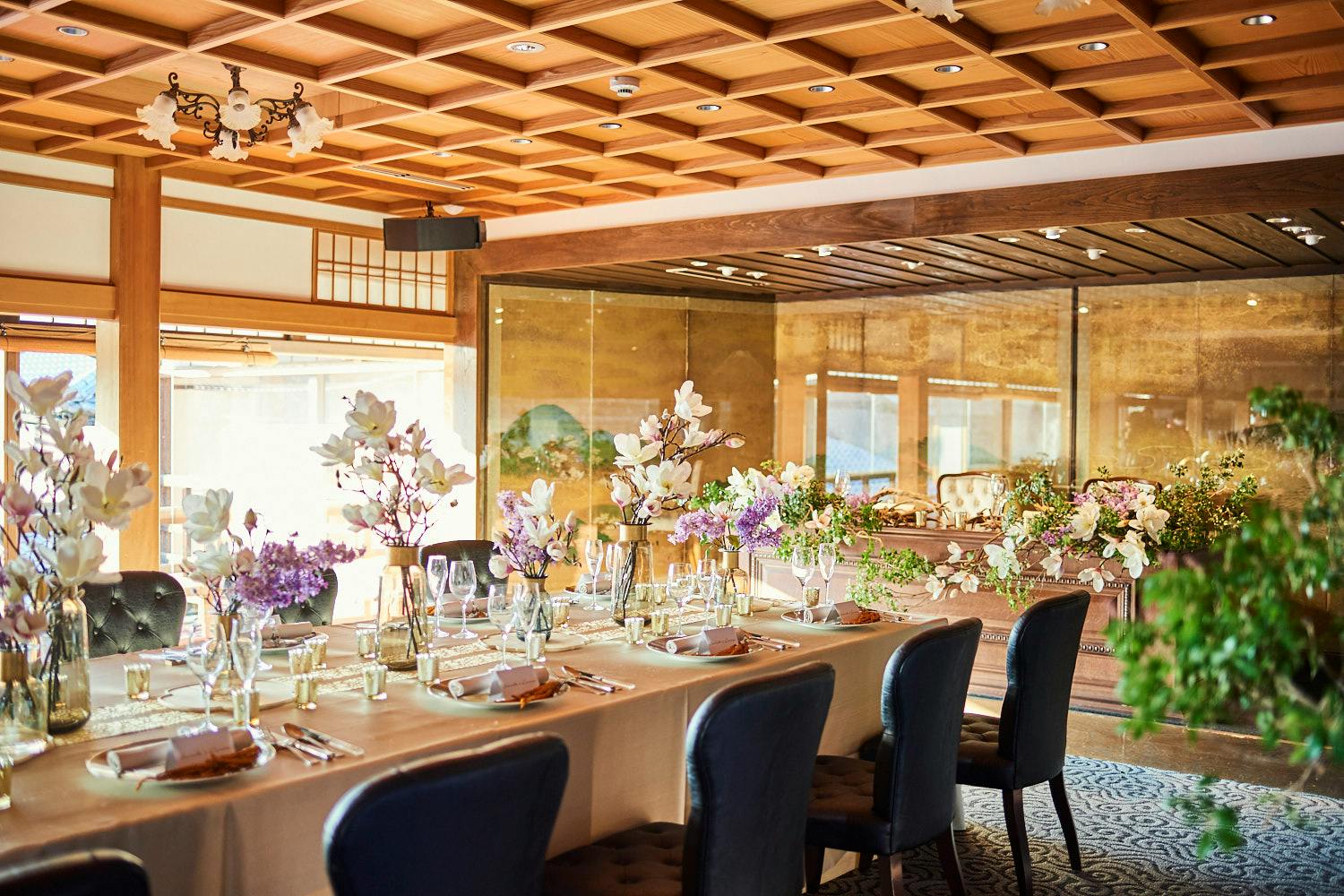 【祇園四条駅5分】撮影やクローズドイベントにご利用可能な格子細工が天井を彩るイベントスペース