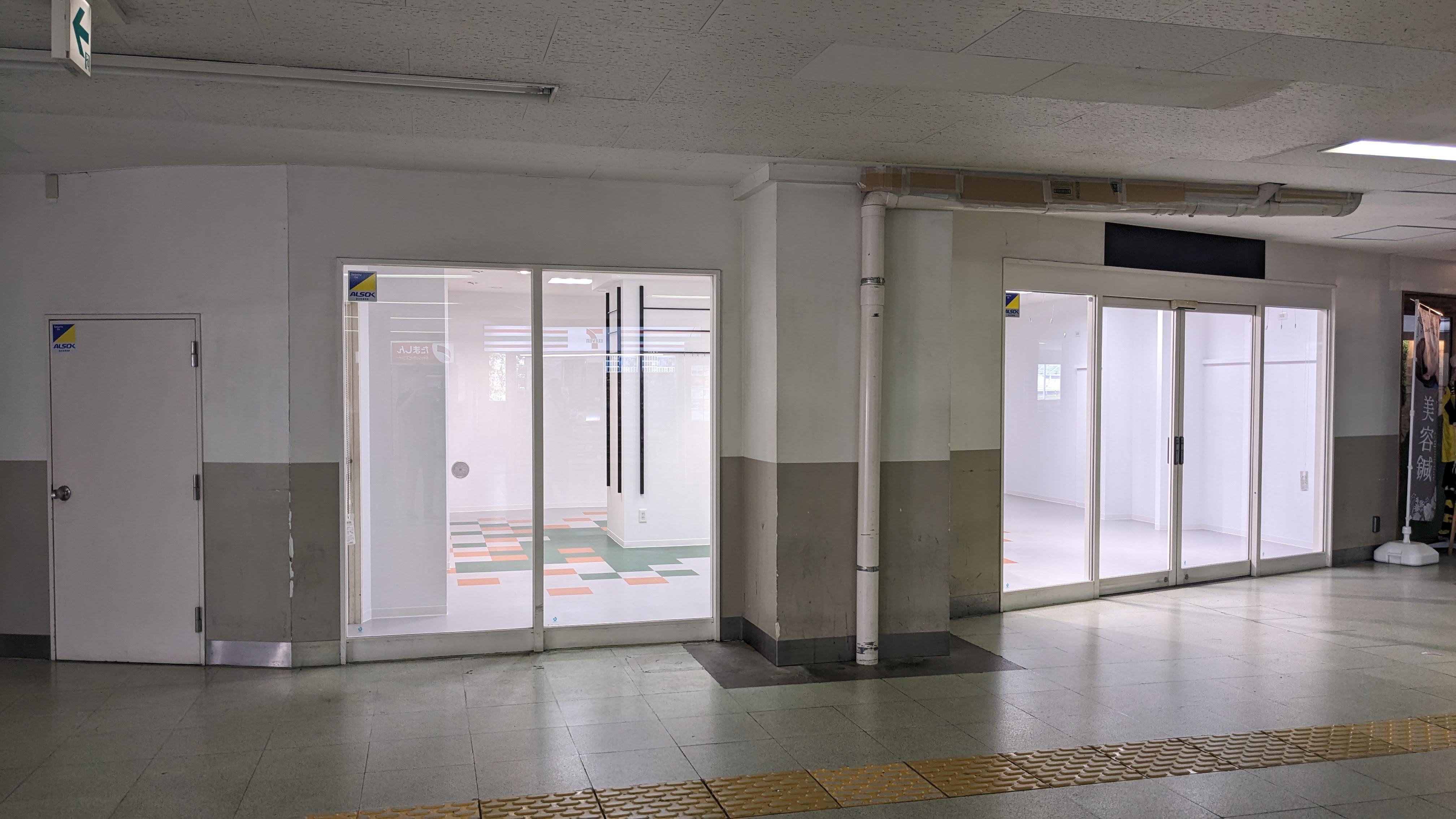 【高尾駅店舗】南口改札前52ラッチ　物販、プロモーションイベントに最適、高尾駅南口直結のイベントスペース