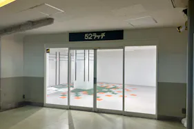 【高尾駅店舗】南口改札前52ラッチ 物販、プロモーションイベントに最適、高尾駅南口直結のイベントスペース