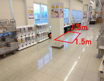 【ザ・ビッグ大曲福田店】レジ横催事スペース② 販促プロモーションや物販に最適なスーパー店内催事イベントスペース