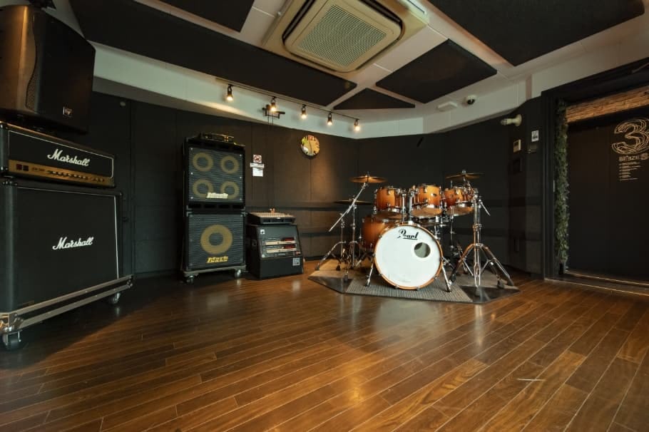 【駒場東大前駅9分】プロモーションビデオ撮影やレコーディングに適した目黒区内の音響機器が完備されたスタジオスペース(3F)