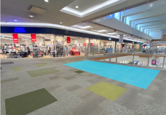 【イオンモール大垣*】2F　ABCマート前ブリッジ