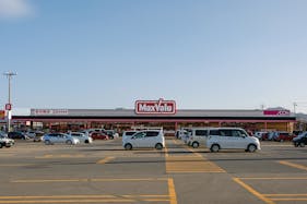 【マックスバリュ安原店】各種プロモーションイベントに最適な店舗内で視認性の良いイベントスペース