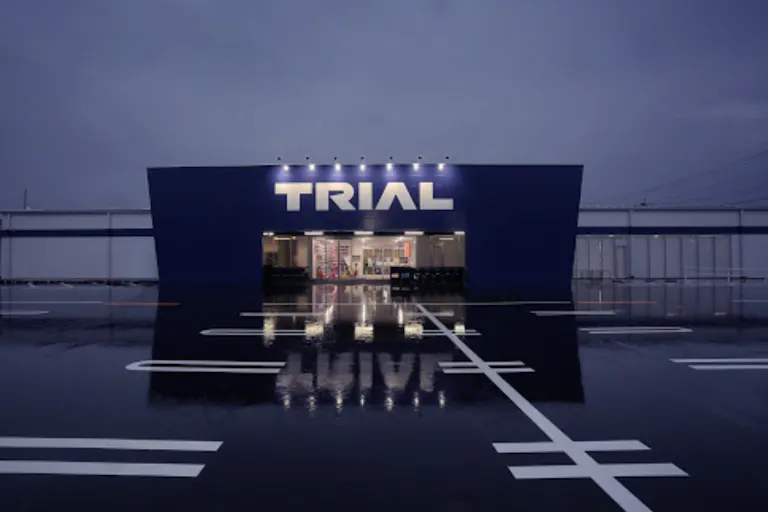 【スーパーセンタートライアル長府店】キッチンカー(調理営業)出店限定/屋外スペースの画像3