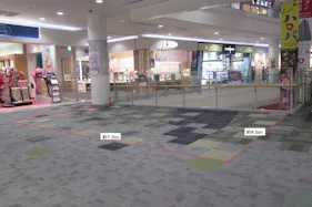 【イオンモール鶴見緑地】イオン前