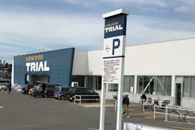 【スーパーセンタートライアル岩見沢店】キッチンカー(調理営業)出店限定/屋外スペース