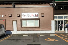 【ダイナム福井鯖江店ゆったり館】キッチンカーでの出店に最適なアミューズメント施設のイベントスペース