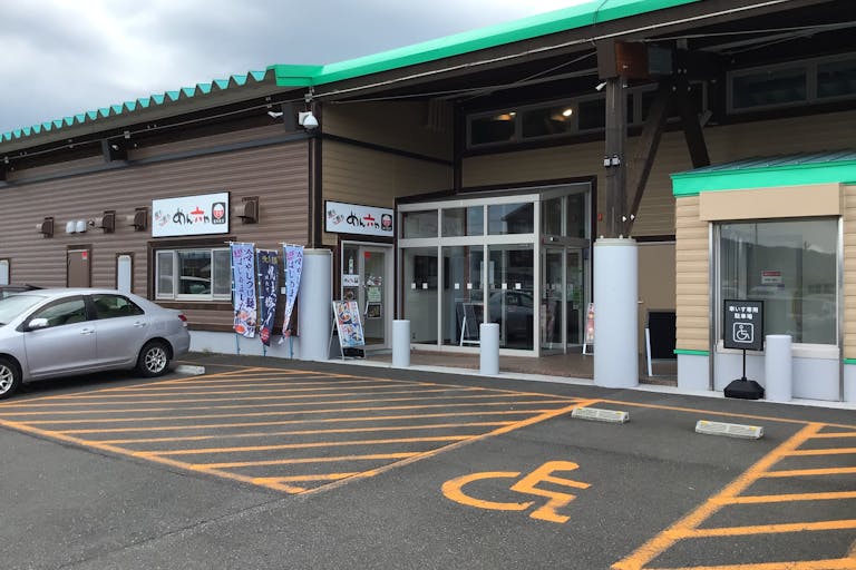 【ダイナム福井鯖江店ゆったり館】キッチンカーでの出店に最適なアミューズメント施設のイベントスペースの画像1