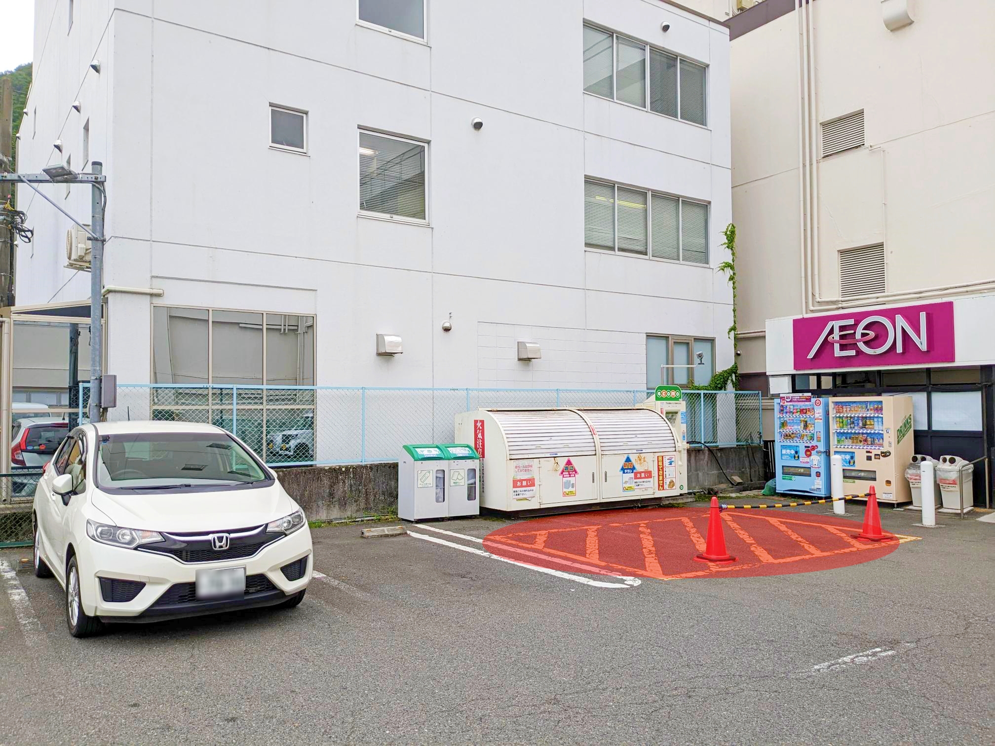【イオン大月店】キッチンカーでの出店に最適な施設駐車場に面した屋外スペース