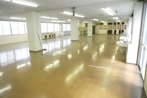 【飯田橋駅2分】撮影やイベントに最適な学校跡地のレンタルスペース(ビル一棟貸し)