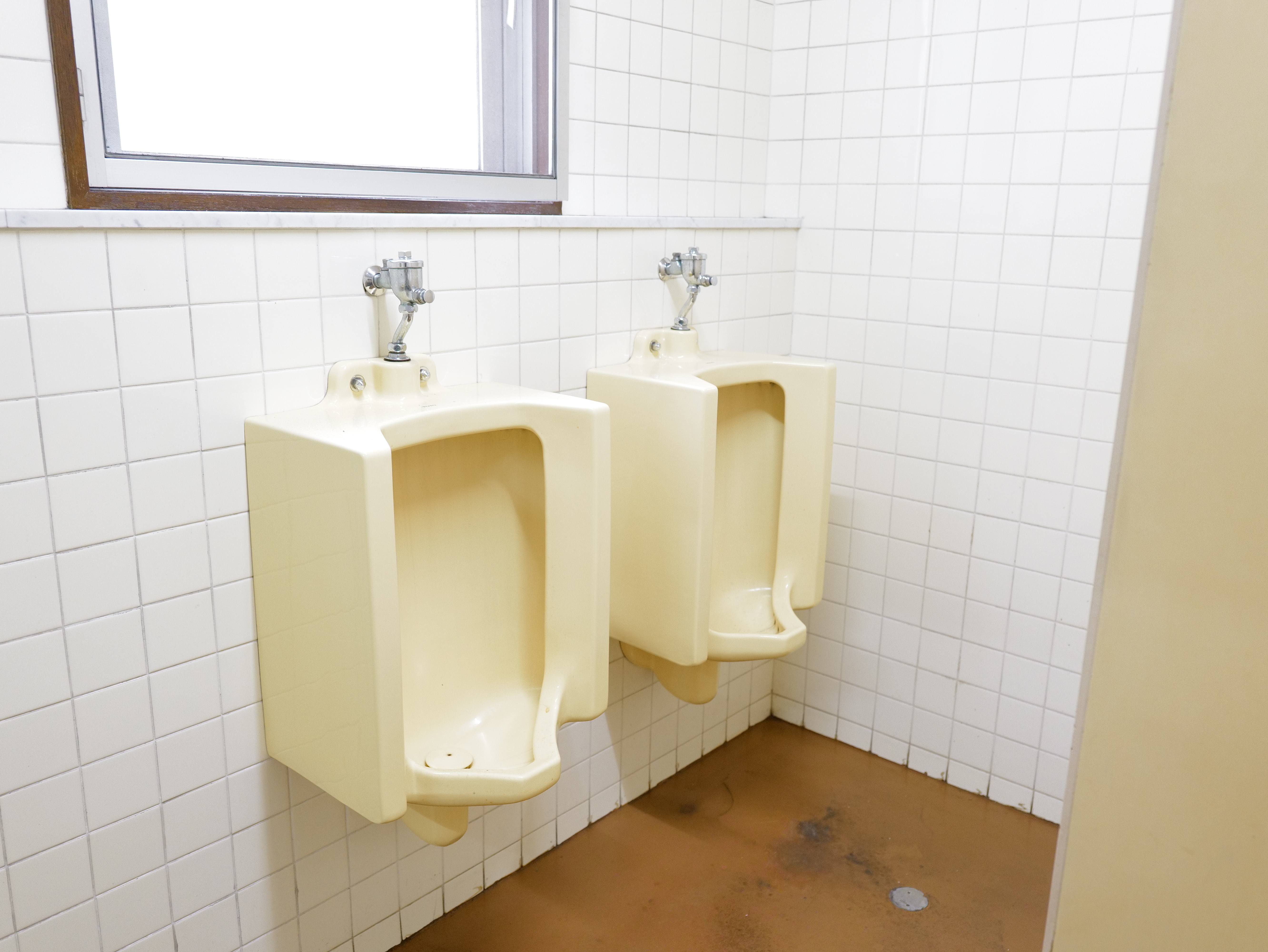 【飯田橋駅2分】撮影やイベントに最適な学校跡地のレンタルスペース（ビル一棟貸し）