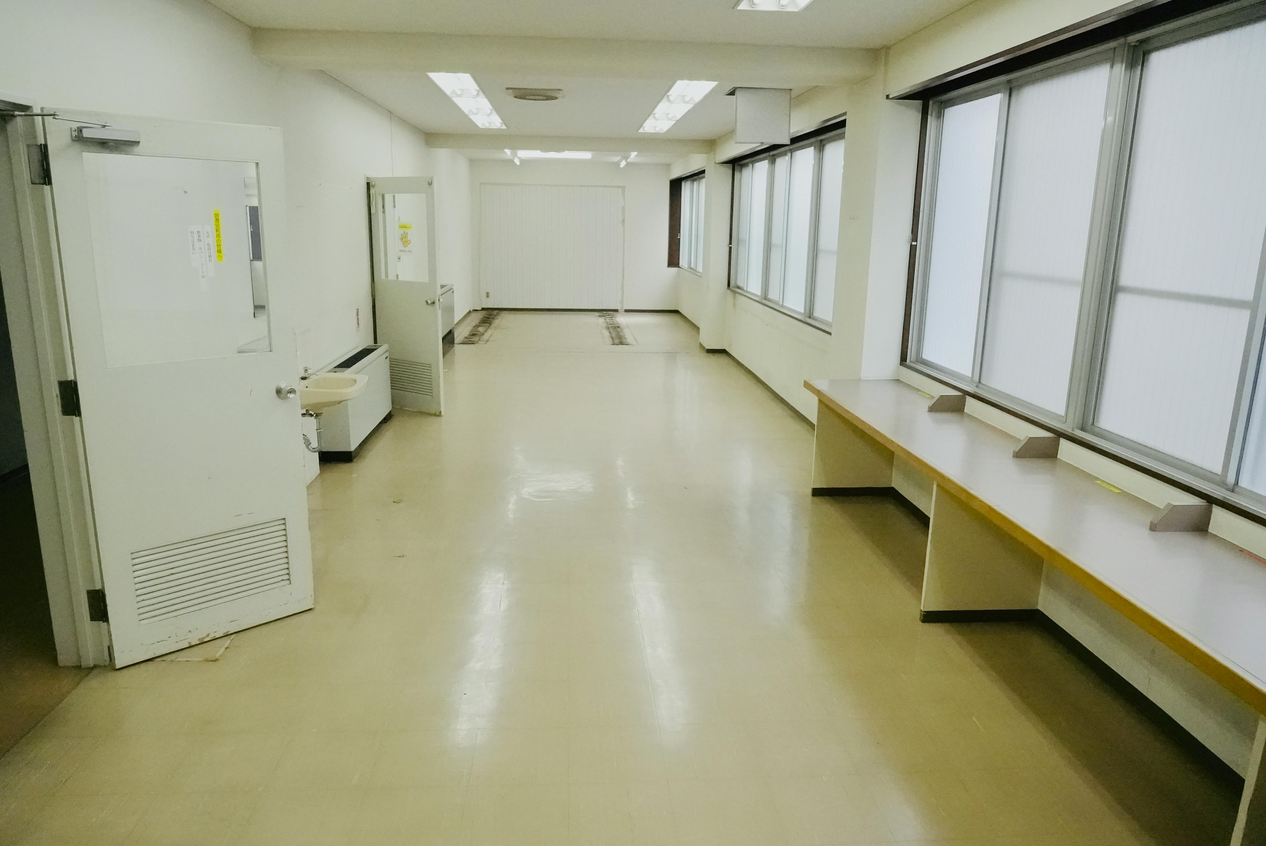 【飯田橋駅2分】撮影やイベントに最適な学校跡地のレンタルスペース(ビル一棟貸し)