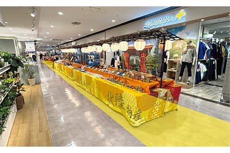 【イオン新浦安SC】プロモーションや物販に最適な2F ファッションゾーン通路スペース