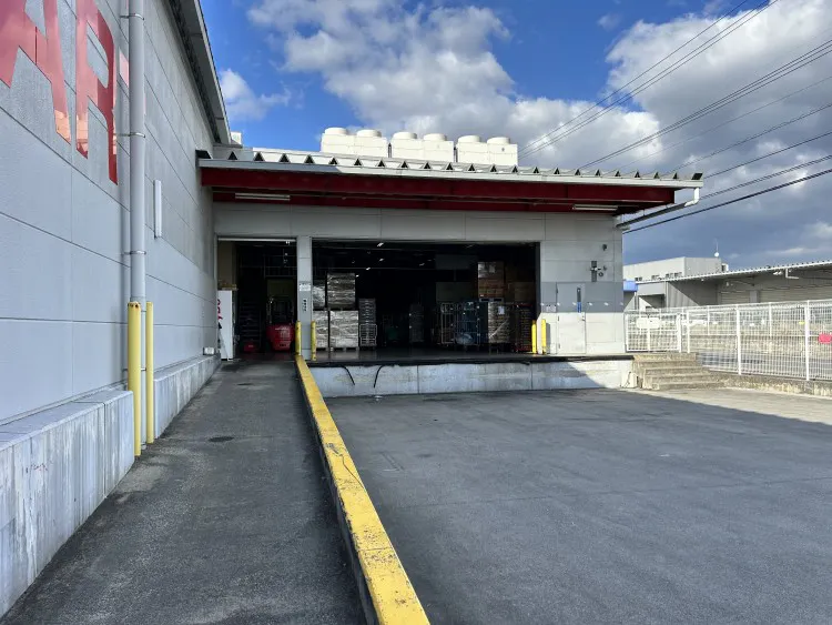 【エフマート鈴鹿インター】販促キャンペーンやプロモーションイベントに適した食品側スペース